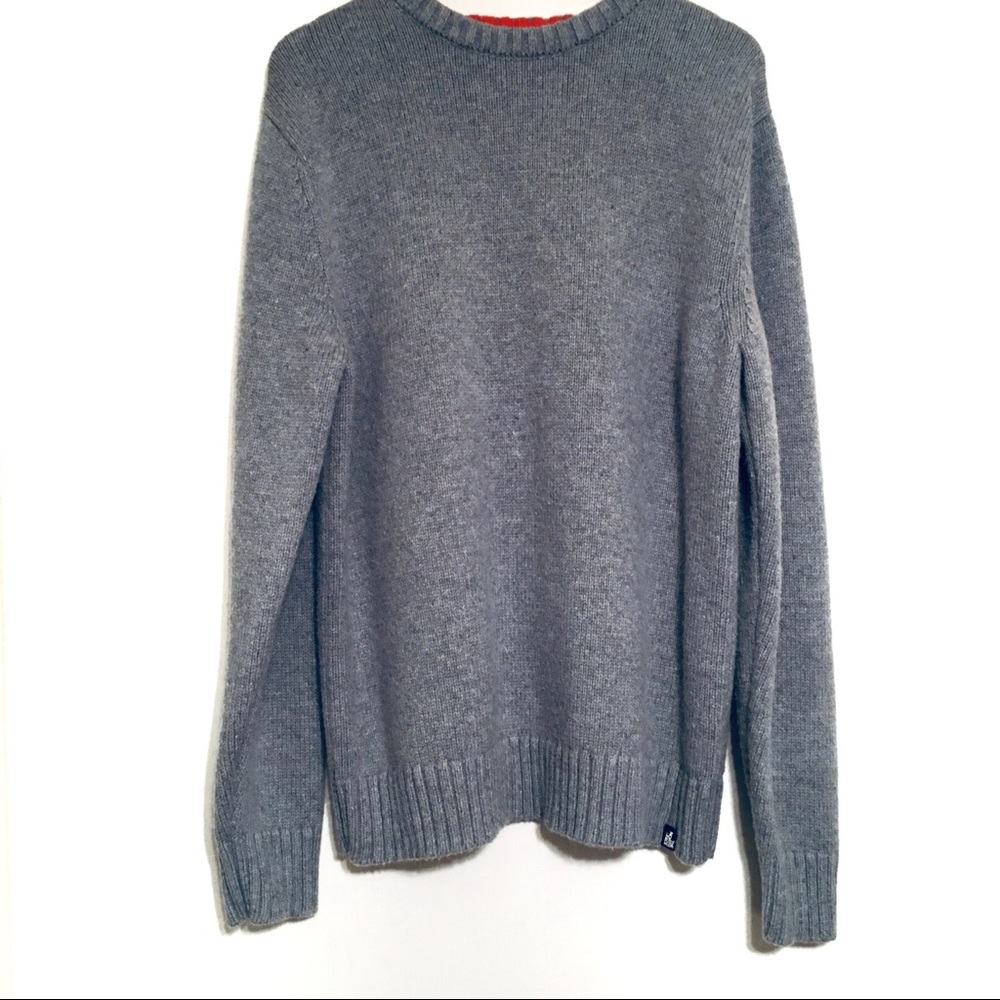 The North Face Gray Crew Neck Sweater Size Large